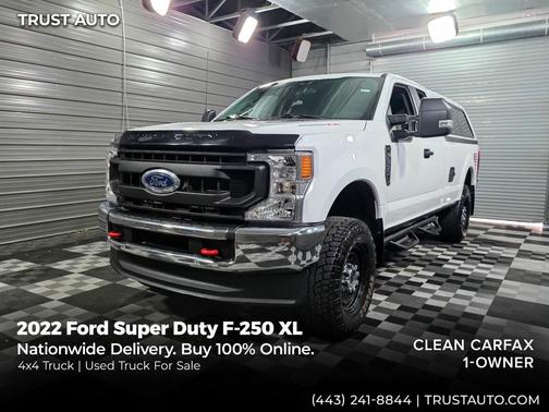 Oxford White 2022 Ford F-250 XL 4WD SuperCab 6.2L V8 8FT Long Bed Pickup Truck
