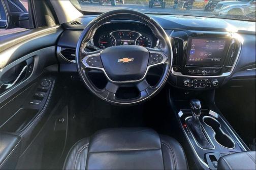 2021 Chevrolet Traverse LT Leather