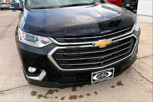 2021 Chevrolet Traverse LT Leather