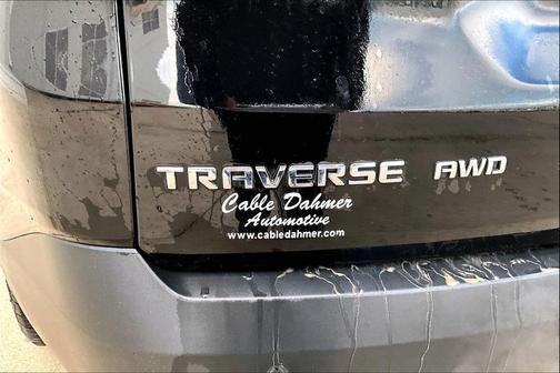 2021 Chevrolet Traverse LT Leather