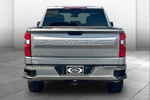 Sterling Gray Metallic 2023 Chevrolet Silverado 1500 Custom