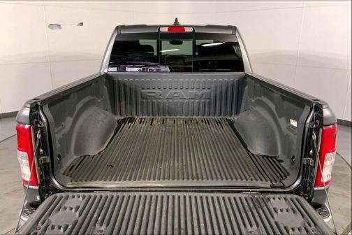 Granite Crystal Metallic Clearcoat 2022 RAM 1500 Big Horn/Lone Star