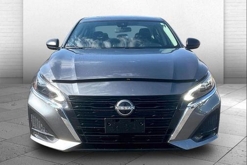Gun Metallic 2025 Nissan Altima SV FWD