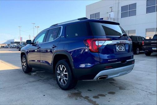 2023 GMC Acadia FWD SLE
