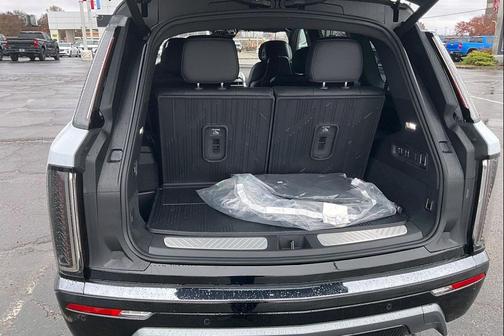 2026 Cadillac VISTIQ Sport