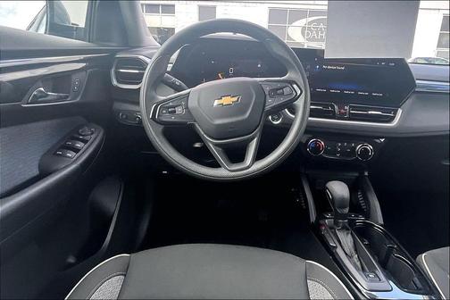 Sterling Gray Metallic 2025 Chevrolet Trailblazer LT