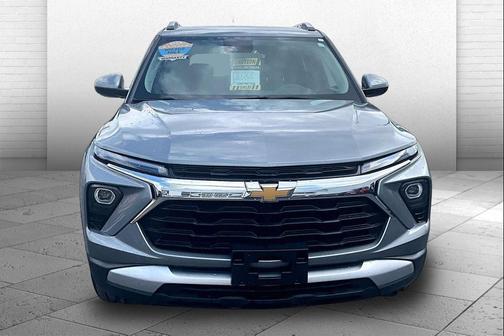 Sterling Gray Metallic 2025 Chevrolet Trailblazer LT