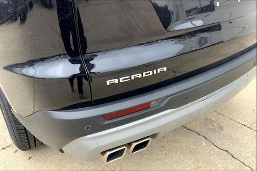 2025 GMC Acadia FWD Elevation