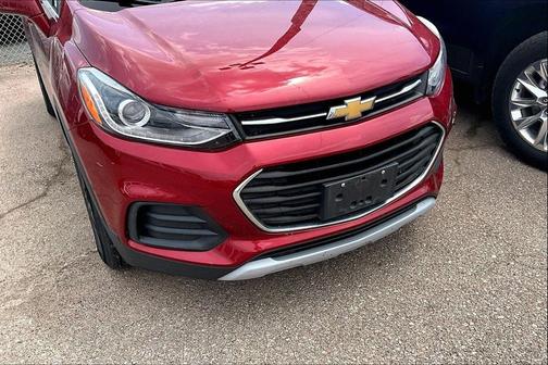 Cajun Red Tintcoat 2020 Chevrolet Trax LT