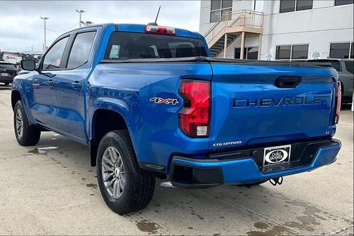 Glacier Blue Metallic 2023 Chevrolet Colorado LT
