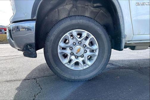 2024 Chevrolet Silverado 2500 LT