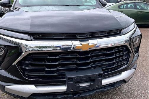 MOSAIC BLACK META 2025 Chevrolet Trailblazer LT