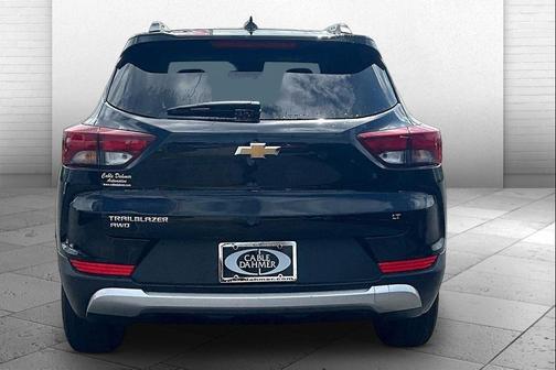 Mosaic Black Metallic 2025 Chevrolet Trailblazer LT