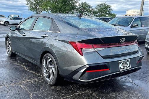 Amazon Gray 2025 Hyundai ELANTRA Limited