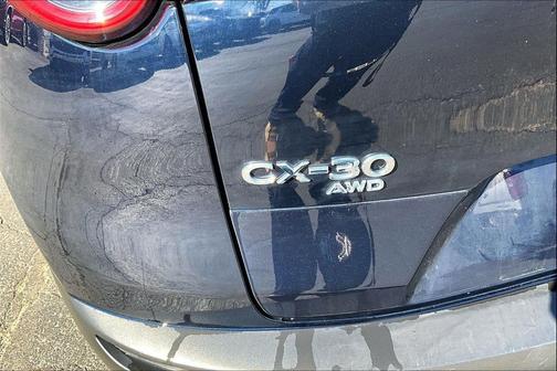 Deep Crystal Blue Mica 2022 Mazda CX-30 2.5 S Select Package