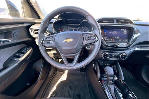 Mosaic Black Metallic 2023 Chevrolet Trailblazer LT
