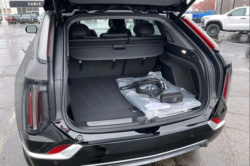 2026 Cadillac OPTIQ Premium Luxury