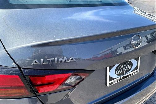 Gun Metallic 2025 Nissan Altima SV FWD