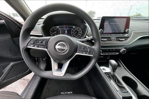 Gun Metallic 2025 Nissan Altima SV FWD
