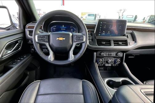 2024 Chevrolet Suburban Premier