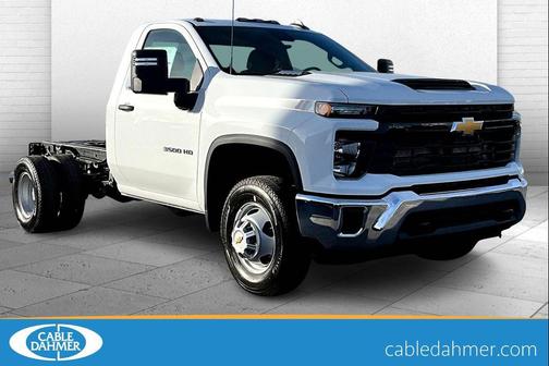 2026 Chevrolet Silverado 3500 WT