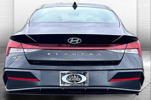 Abyss Black 2025 Hyundai ELANTRA SEL