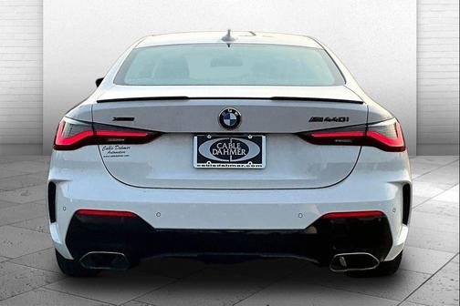 Alpine White 2022 BMW M440 i xDrive