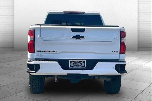 Summit White 2022 Chevrolet Silverado 2500 LTZ