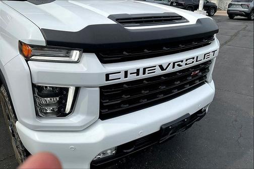Summit White 2022 Chevrolet Silverado 2500 LTZ