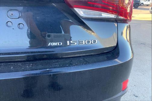 2019 Lexus IS 300 Base