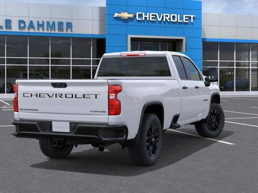 2026 Chevrolet Silverado 2500 Custom