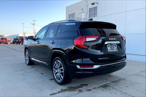 2022 GMC Terrain Denali