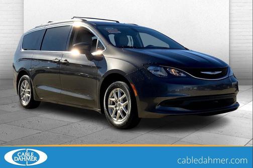 2021 Chrysler Voyager LXI