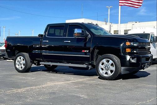 BLACK 2019 Chevrolet Silverado 2500 LTZ