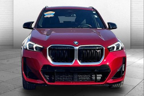 Vegas Red Metallic 2026 BMW X1 M35i