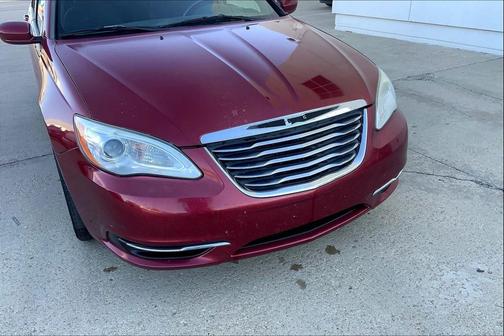2011 Chrysler 200 Touring