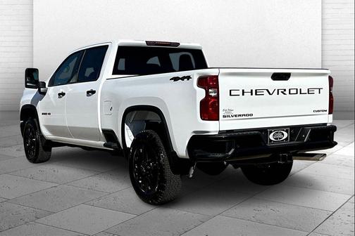 2026 Chevrolet Silverado 2500 Custom