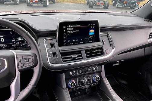 2024 GMC Yukon XL SLT