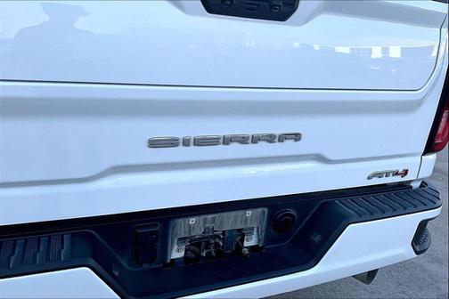 2023 GMC Sierra 2500 AT4