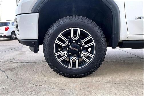 2023 GMC Sierra 2500 AT4