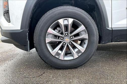 Summit White 2026 Chevrolet Equinox 1LT