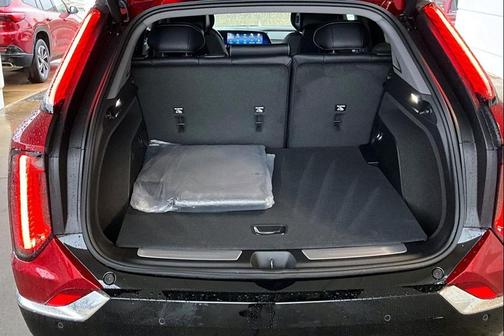 2026 Cadillac OPTIQ Luxury