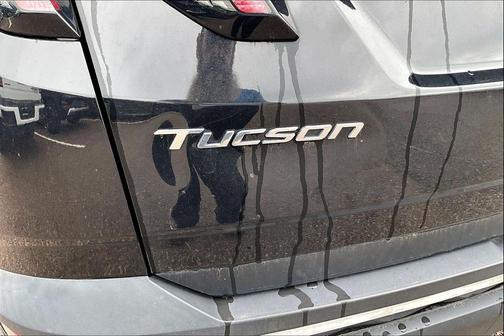 Phantom Black 2022 Hyundai TUCSON SEL
