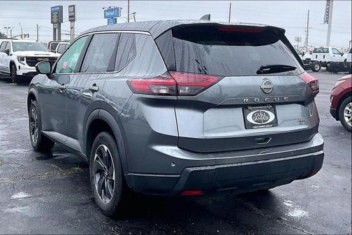 Gun Metallic 2025 Nissan Rogue SV