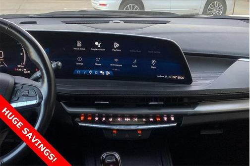 2024 Cadillac XT4 Premium Luxury