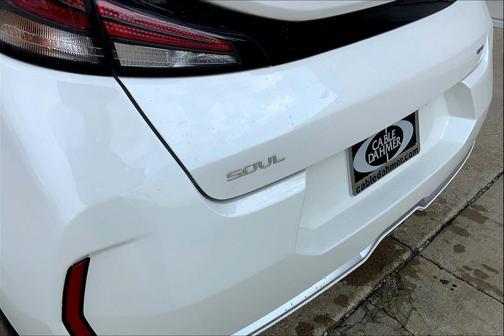 2023 Kia Soul GT-Line