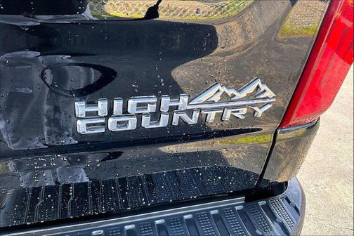 Black 2025 Chevrolet Silverado 1500 High Country