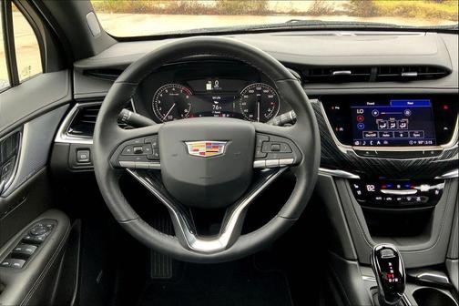 2025 Cadillac XT6 Premium Luxury AWD