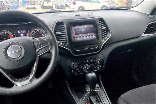 2020 Jeep Cherokee Latitude