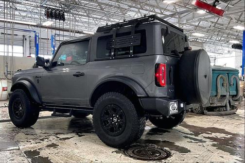 Azure Gray Metallic Tri-Coat 2023 Ford Bronco Wildtrak
